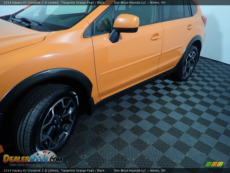 2014 Subaru XV Crosstrek 2.0i Limited Tangerine Orange Pearl / Black Photo #11