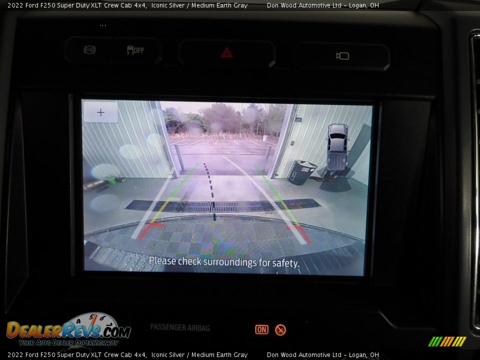 2022 Ford F250 Super Duty XLT Crew Cab 4x4 Iconic Silver / Medium Earth Gray Photo #4
