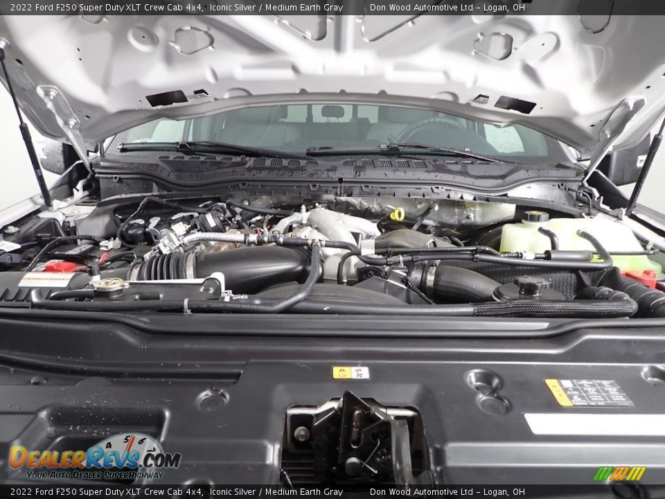 2022 Ford F250 Super Duty XLT Crew Cab 4x4 Iconic Silver / Medium Earth Gray Photo #7