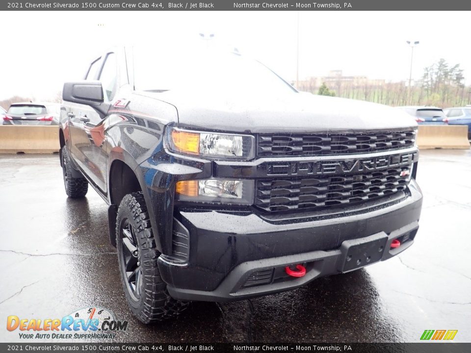 2021 Chevrolet Silverado 1500 Custom Crew Cab 4x4 Black / Jet Black Photo #11