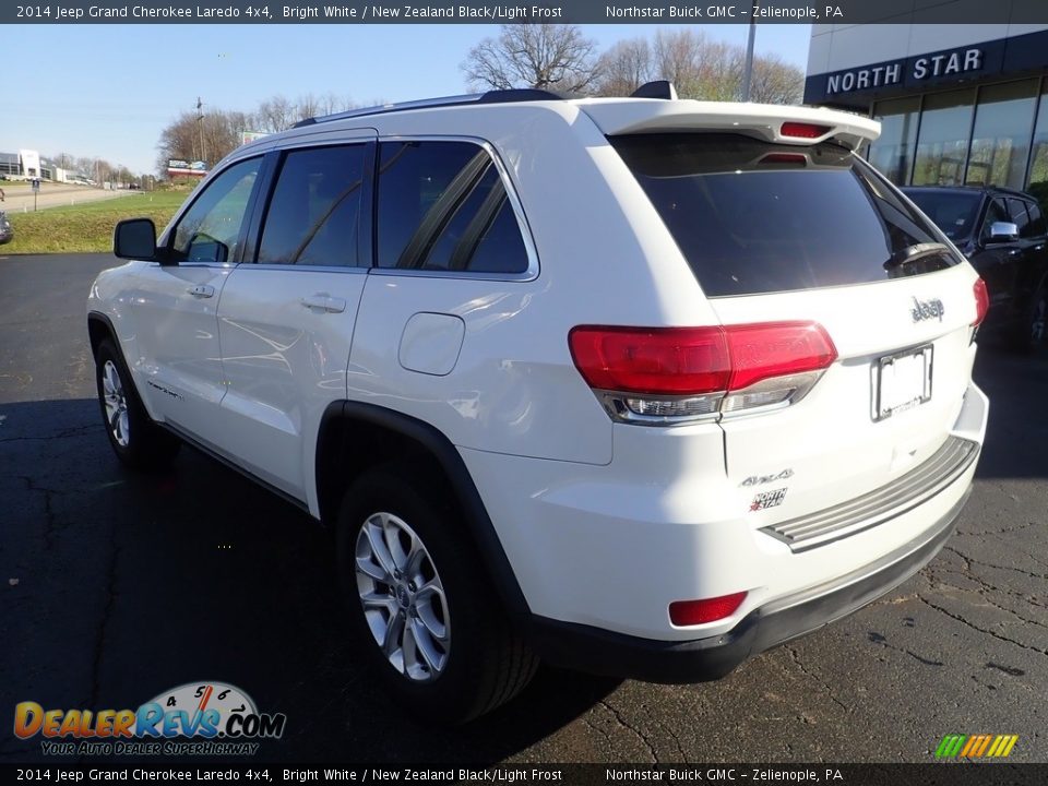 2014 Jeep Grand Cherokee Laredo 4x4 Bright White / New Zealand Black/Light Frost Photo #4