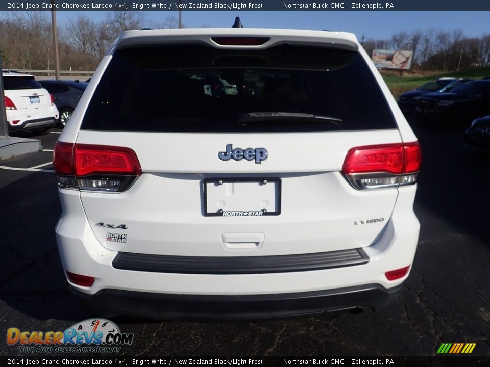 2014 Jeep Grand Cherokee Laredo 4x4 Bright White / New Zealand Black/Light Frost Photo #6