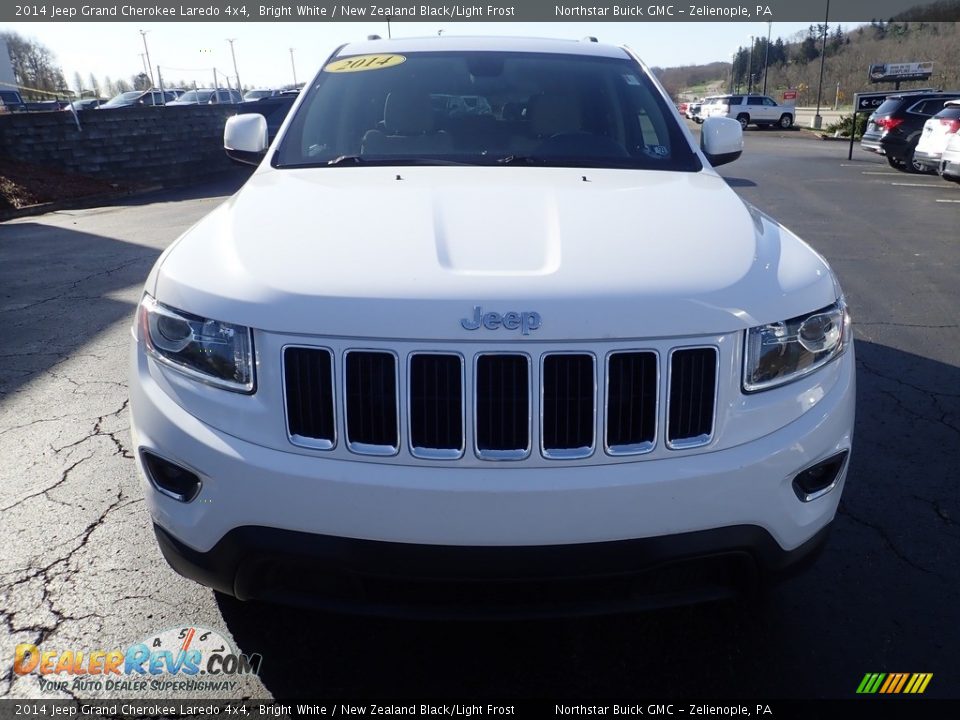 2014 Jeep Grand Cherokee Laredo 4x4 Bright White / New Zealand Black/Light Frost Photo #13