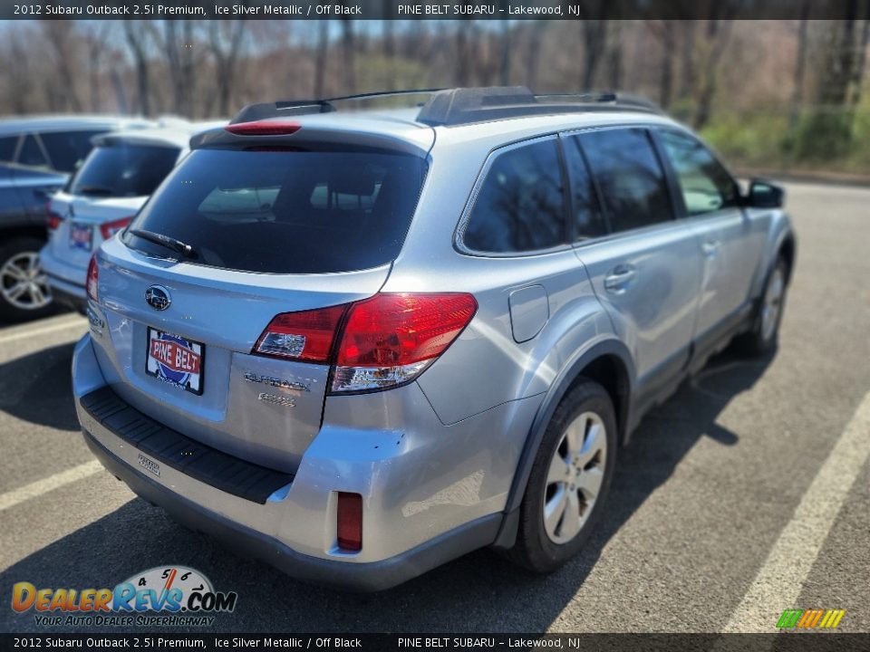 2012 Subaru Outback 2.5i Premium Ice Silver Metallic / Off Black Photo #3