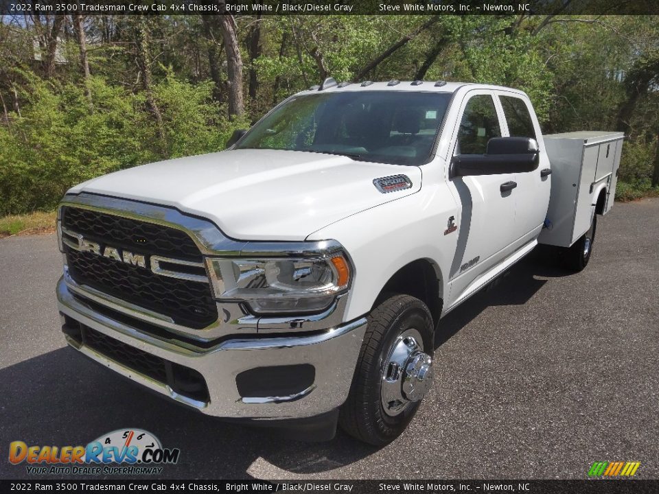 2022 Ram 3500 Tradesman Crew Cab 4x4 Chassis Bright White / Black/Diesel Gray Photo #2