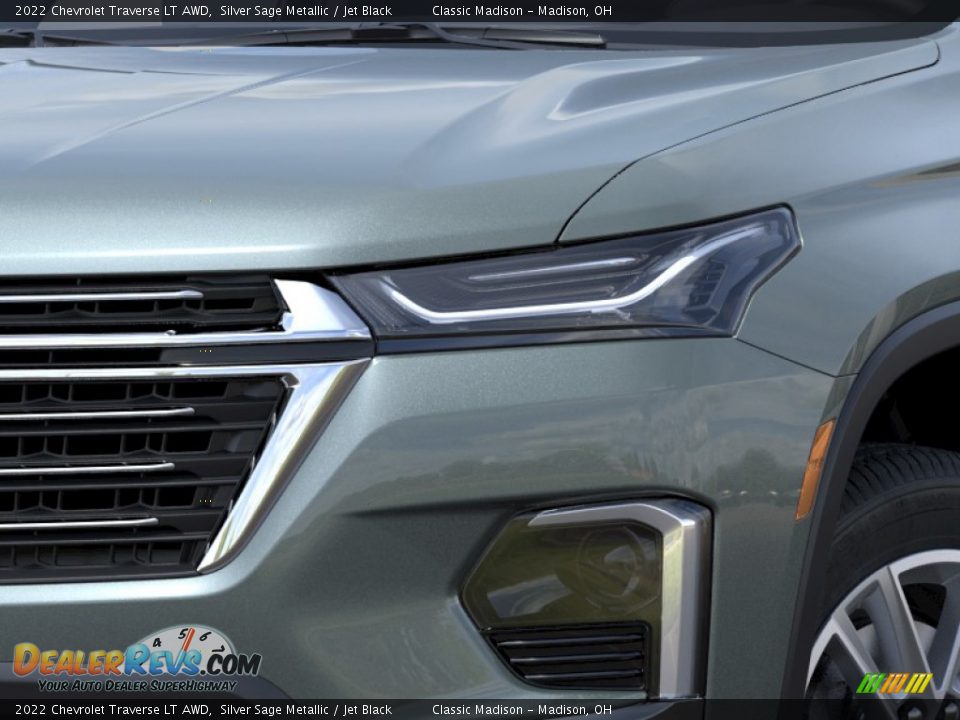 2022 Chevrolet Traverse LT AWD Silver Sage Metallic / Jet Black Photo #10
