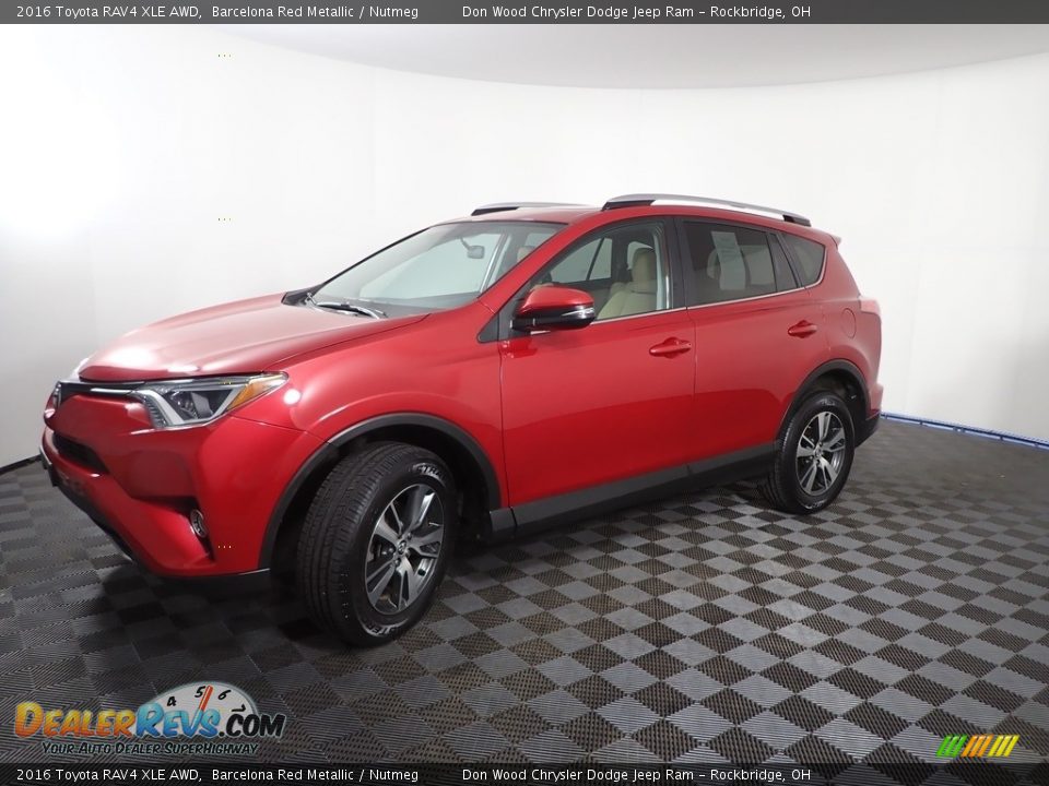 2016 Toyota RAV4 XLE AWD Barcelona Red Metallic / Nutmeg Photo #8