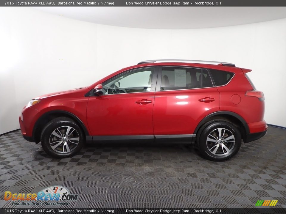 2016 Toyota RAV4 XLE AWD Barcelona Red Metallic / Nutmeg Photo #9