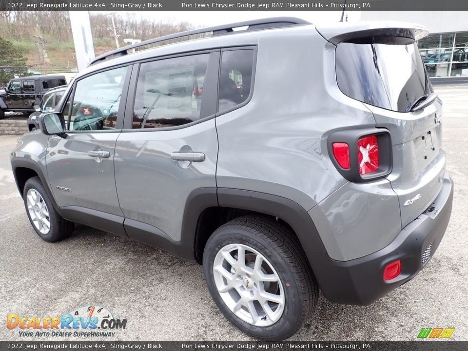 2022 Jeep Renegade Latitude 4x4 Sting-Gray / Black Photo #3