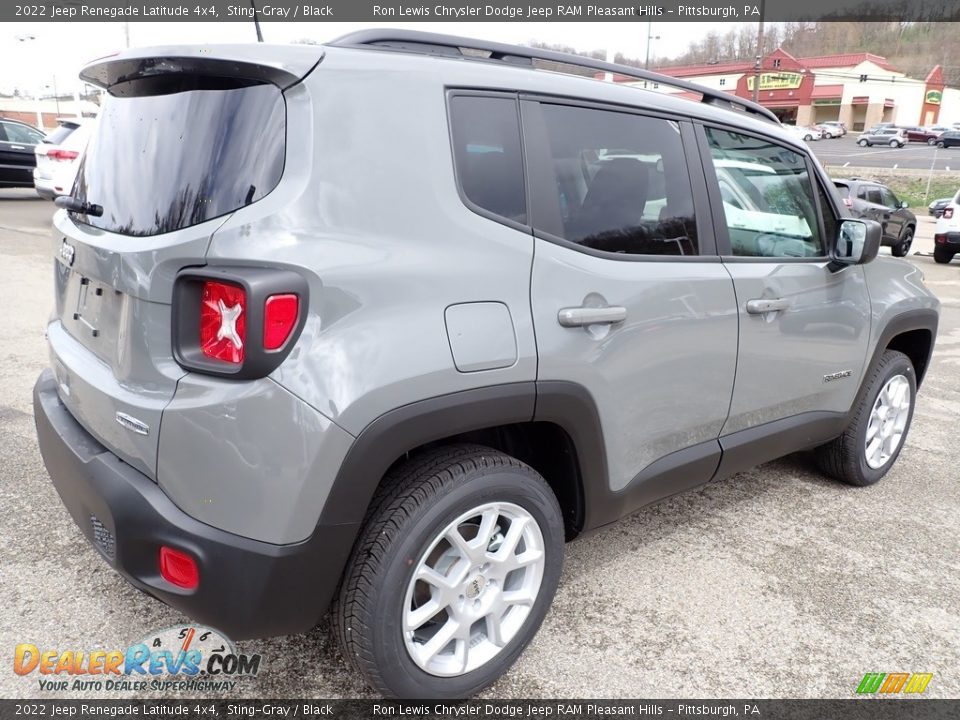 2022 Jeep Renegade Latitude 4x4 Sting-Gray / Black Photo #6