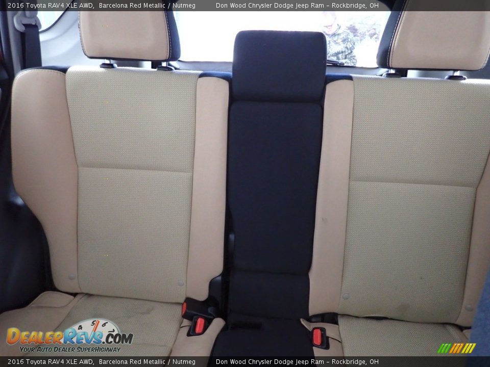 2016 Toyota RAV4 XLE AWD Barcelona Red Metallic / Nutmeg Photo #26