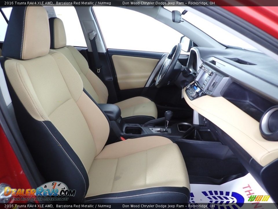 2016 Toyota RAV4 XLE AWD Barcelona Red Metallic / Nutmeg Photo #31