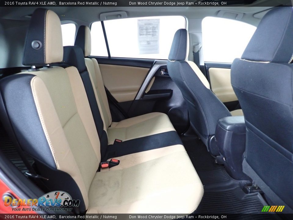 2016 Toyota RAV4 XLE AWD Barcelona Red Metallic / Nutmeg Photo #34