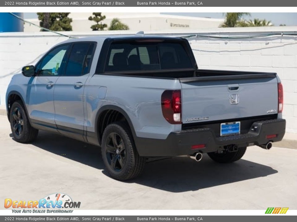 2022 Honda Ridgeline Black Edition AWD Sonic Gray Pearl / Black Photo #2