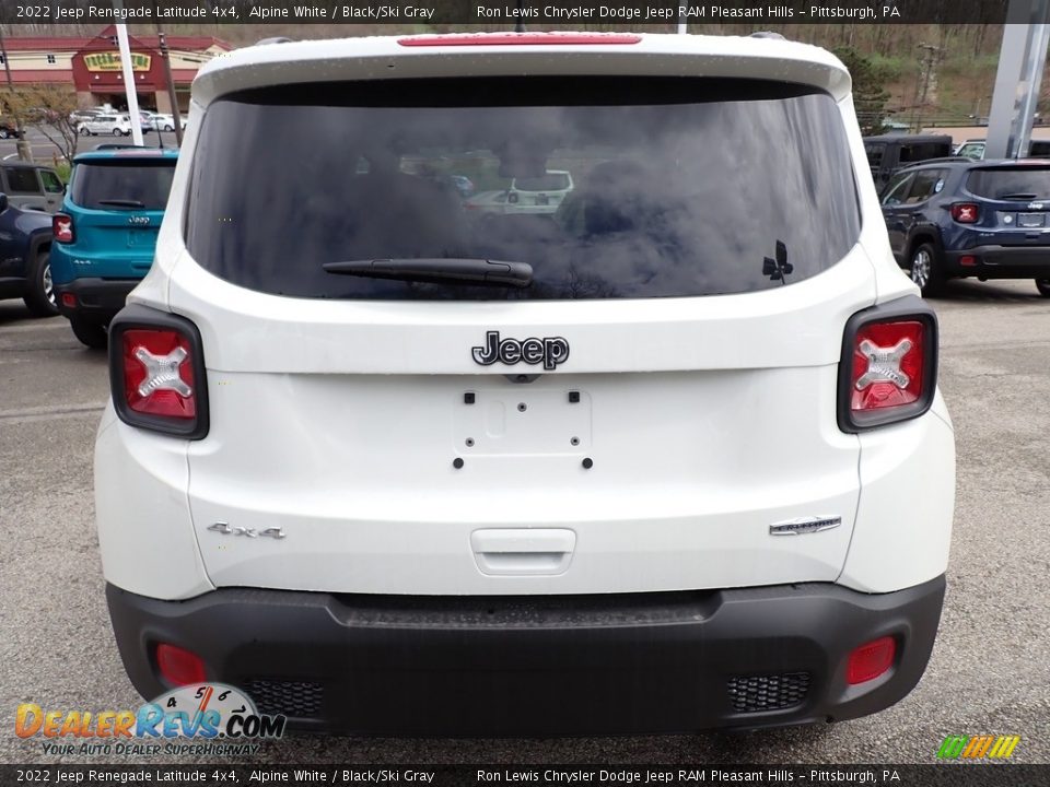 2022 Jeep Renegade Latitude 4x4 Alpine White / Black/Ski Gray Photo #4