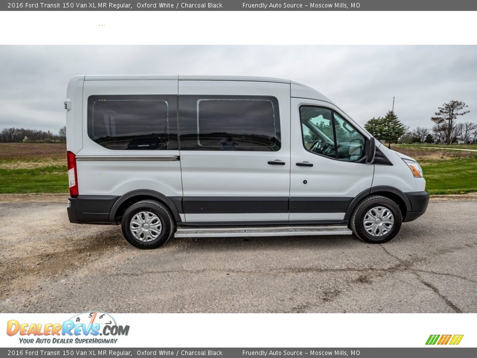 Oxford White 2016 Ford Transit 150 Van XL MR Regular Photo #3