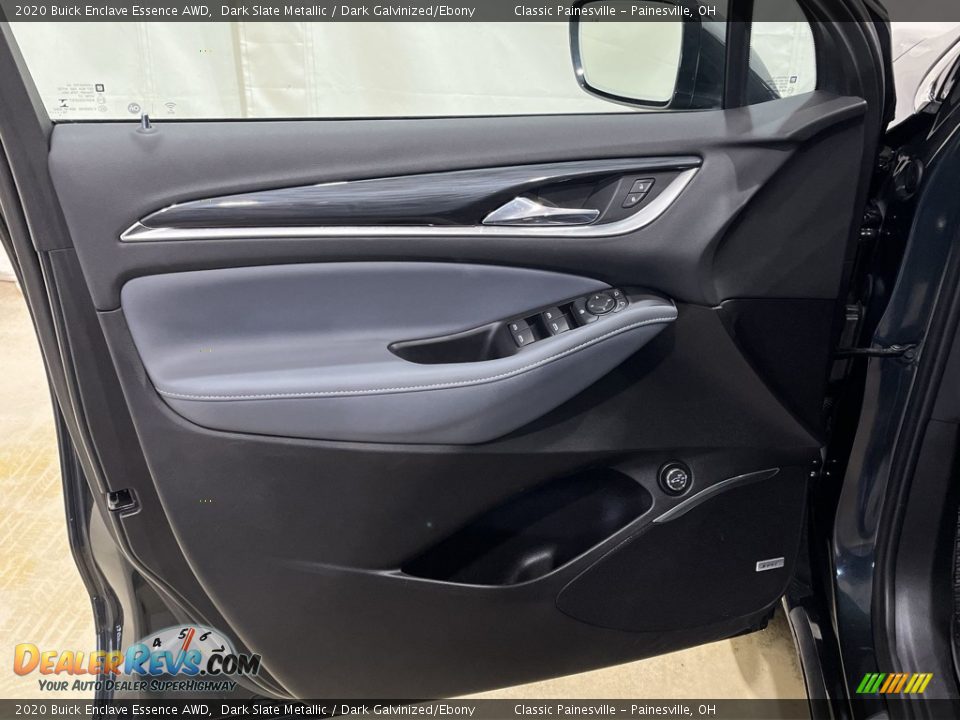 Door Panel of 2020 Buick Enclave Essence AWD Photo #23