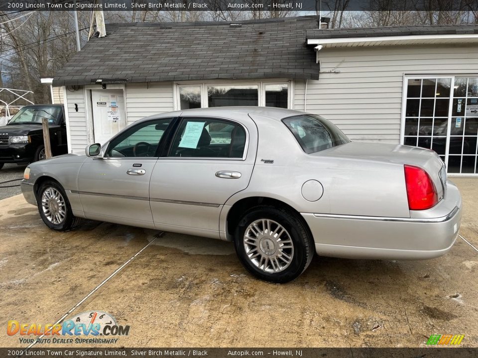 2009 Lincoln Town Car Signature Limited Silver Birch Metallic / Black Photo #6