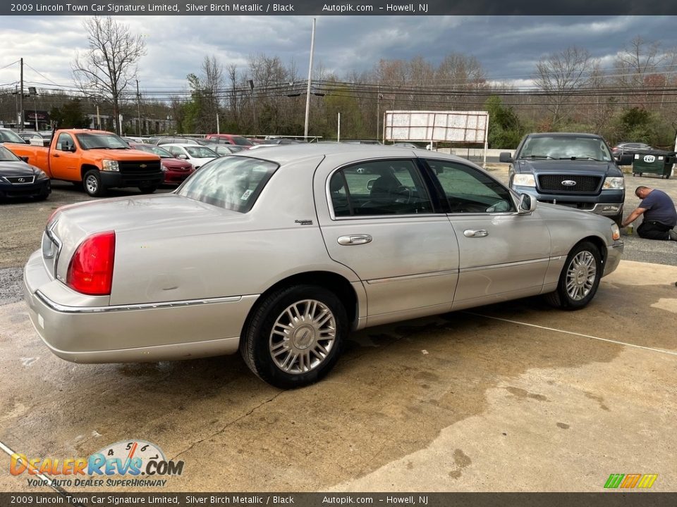 2009 Lincoln Town Car Signature Limited Silver Birch Metallic / Black Photo #10