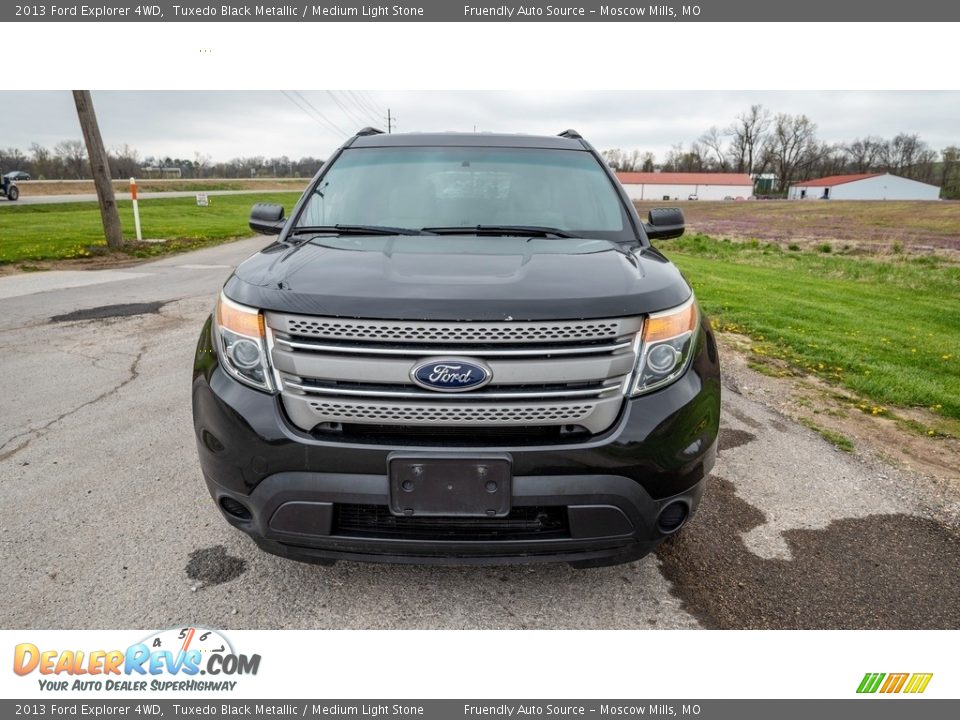 2013 Ford Explorer 4WD Tuxedo Black Metallic / Medium Light Stone Photo #9