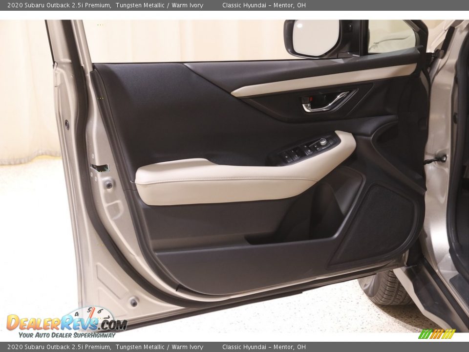 2020 Subaru Outback 2.5i Premium Tungsten Metallic / Warm Ivory Photo #4