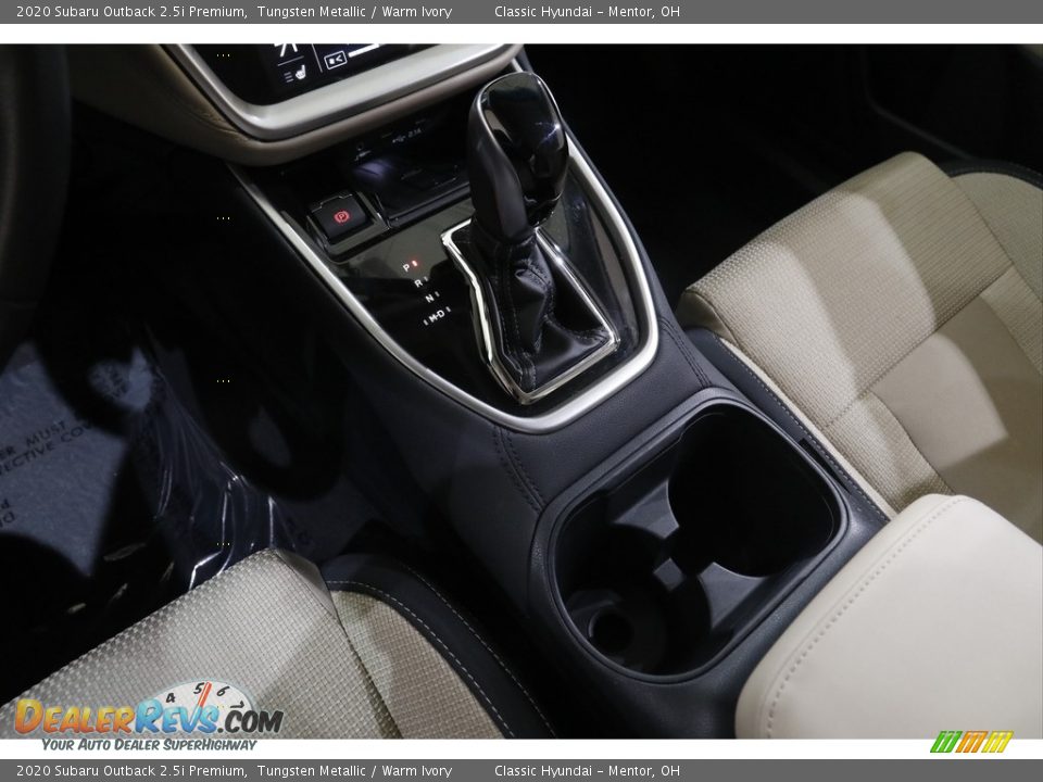 2020 Subaru Outback 2.5i Premium Tungsten Metallic / Warm Ivory Photo #14