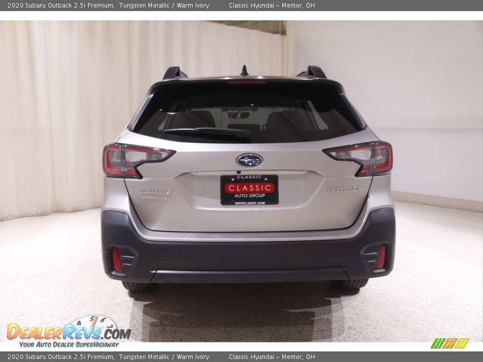 2020 Subaru Outback 2.5i Premium Tungsten Metallic / Warm Ivory Photo #18