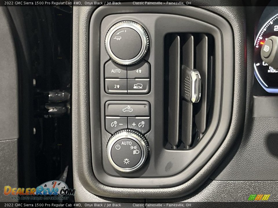 Controls of 2022 GMC Sierra 1500 Pro Regular Cab 4WD Photo #17