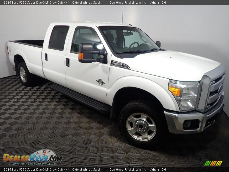 2016 Ford F250 Super Duty XLT Crew Cab 4x4 Oxford White / Steel Photo #2