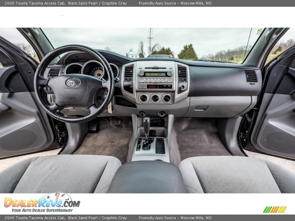 2006 Toyota Tacoma Access Cab Black Sand Pearl / Graphite Gray Photo #25