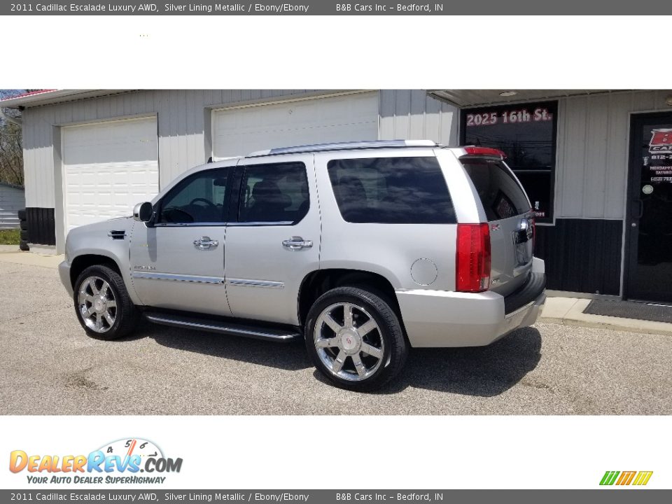 2011 Cadillac Escalade Luxury AWD Silver Lining Metallic / Ebony/Ebony Photo #3