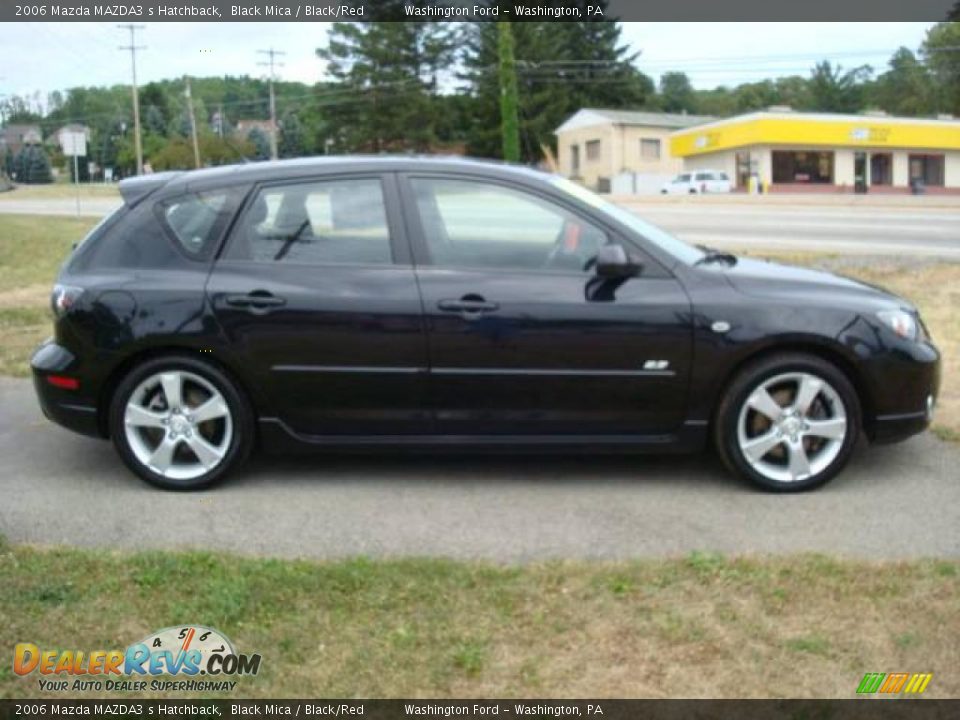 2006 Mazda MAZDA3 s Hatchback Black Mica / Black/Red Photo #5