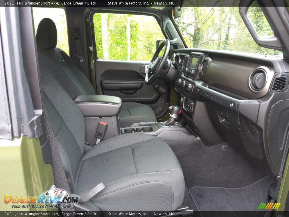 Front Seat of 2021 Jeep Wrangler Sport 4x4 Photo #18