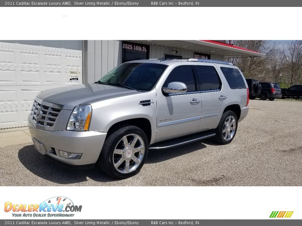 2011 Cadillac Escalade Luxury AWD Silver Lining Metallic / Ebony/Ebony Photo #30