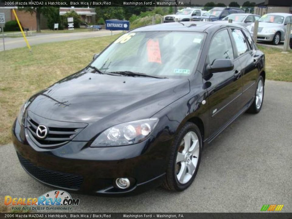 2006 Mazda MAZDA3 s Hatchback Black Mica / Black/Red Photo #15