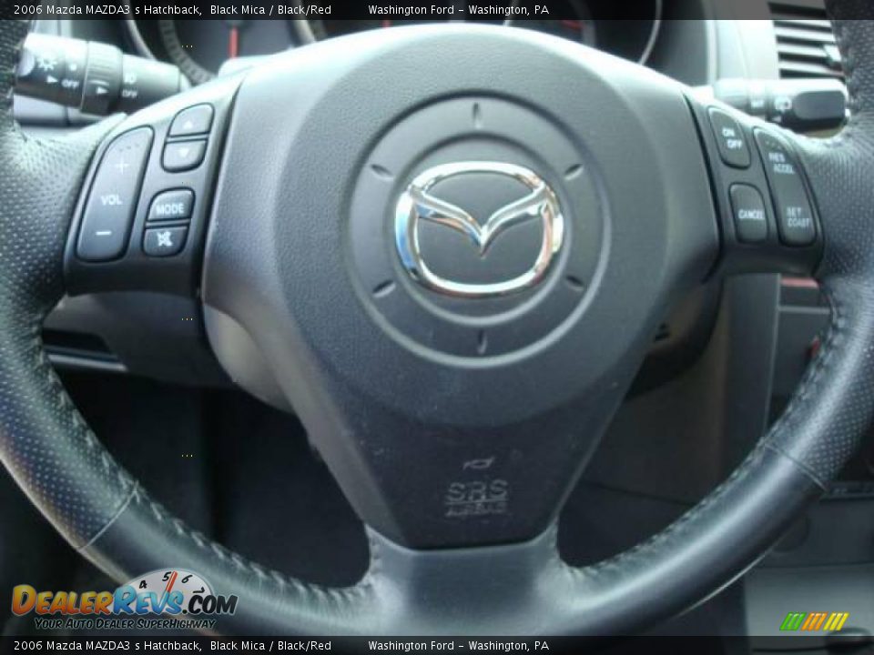2006 Mazda MAZDA3 s Hatchback Black Mica / Black/Red Photo #16