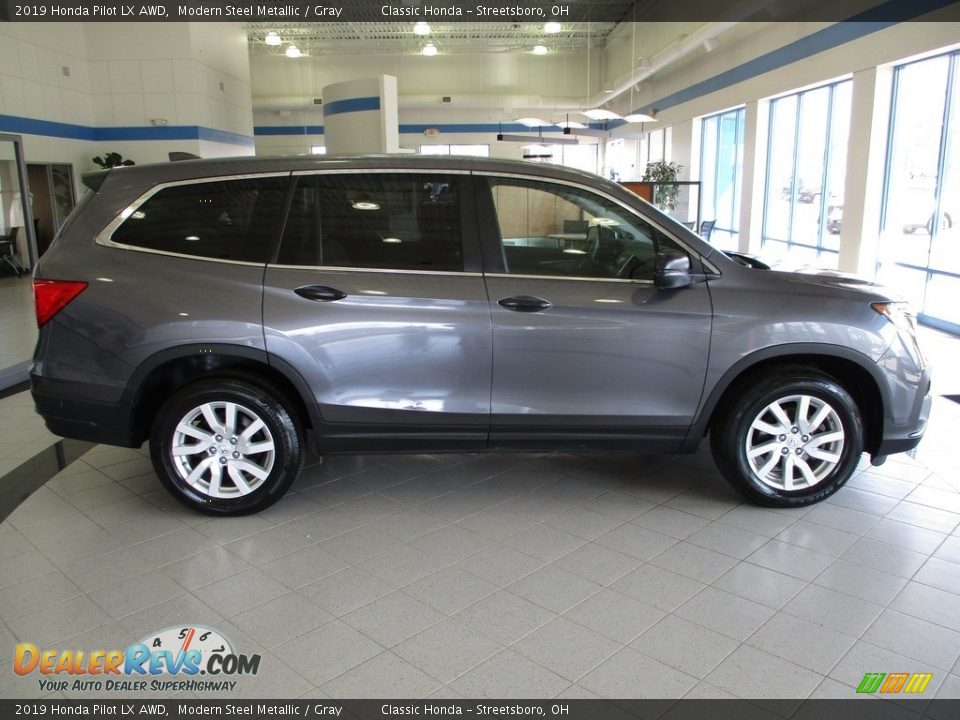 2019 Honda Pilot LX AWD Modern Steel Metallic / Gray Photo #4