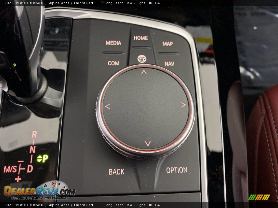 Controls of 2022 BMW X3 sDrive30i Photo #24