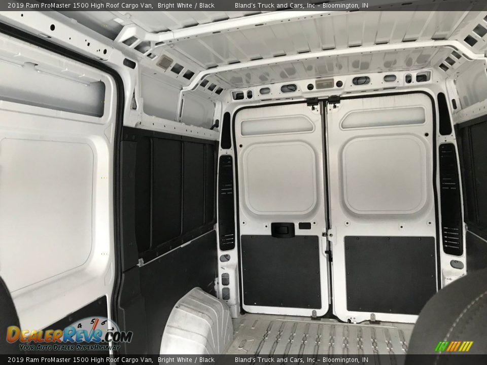 2019 Ram ProMaster 1500 High Roof Cargo Van Bright White / Black Photo #4