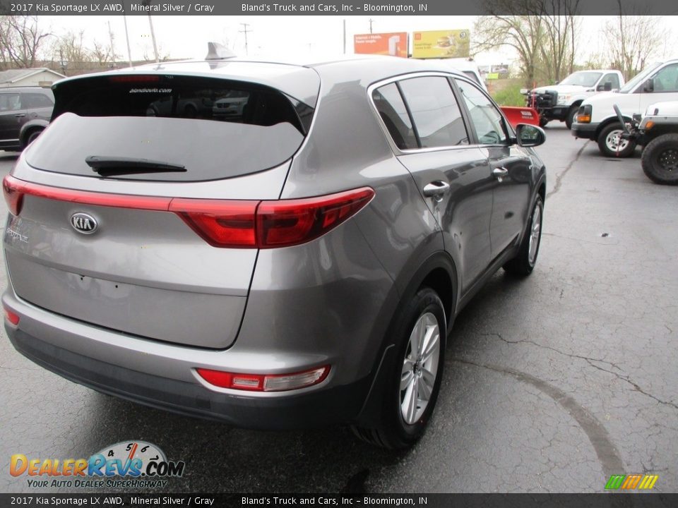 2017 Kia Sportage LX AWD Mineral Silver / Gray Photo #4