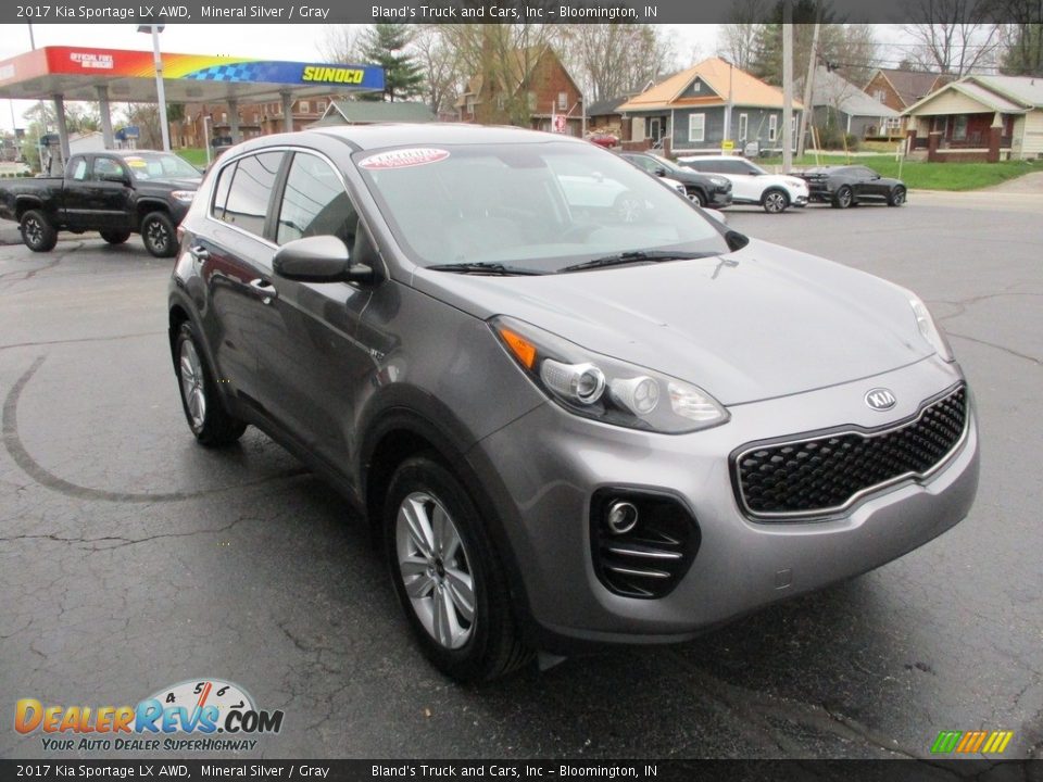 2017 Kia Sportage LX AWD Mineral Silver / Gray Photo #5