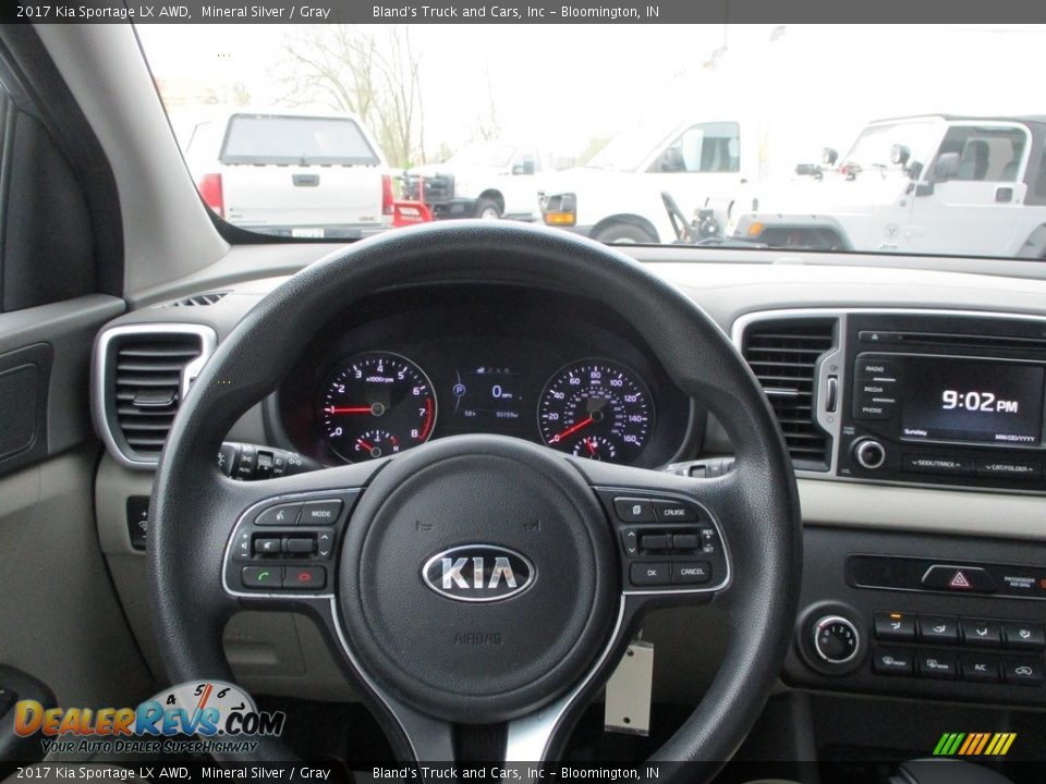 2017 Kia Sportage LX AWD Mineral Silver / Gray Photo #7