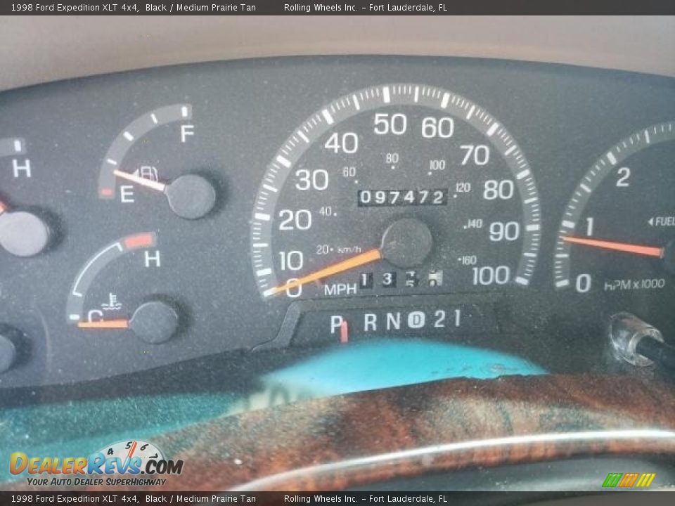 1998 Ford Expedition XLT 4x4 Black / Medium Prairie Tan Photo #4