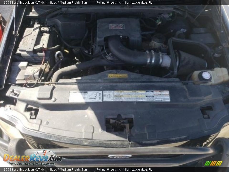 1998 Ford Expedition XLT 4x4 Black / Medium Prairie Tan Photo #5