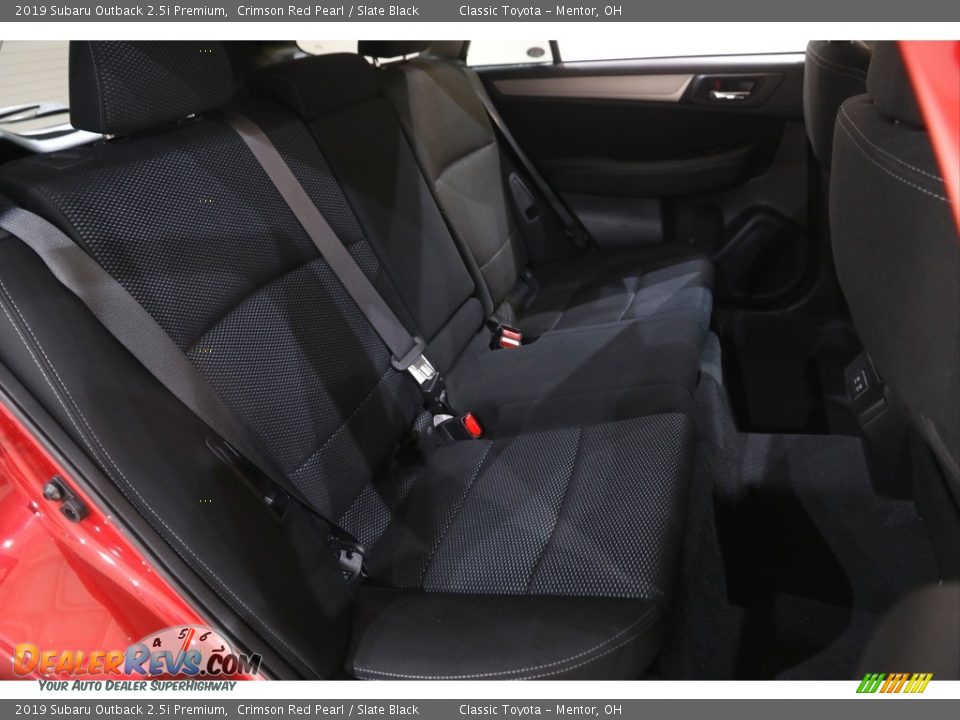 2019 Subaru Outback 2.5i Premium Crimson Red Pearl / Slate Black Photo #17