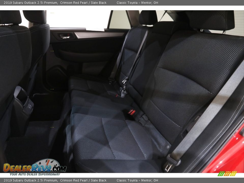 2019 Subaru Outback 2.5i Premium Crimson Red Pearl / Slate Black Photo #18