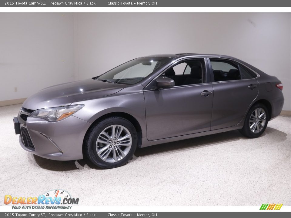 2015 Toyota Camry SE Predawn Gray Mica / Black Photo #3