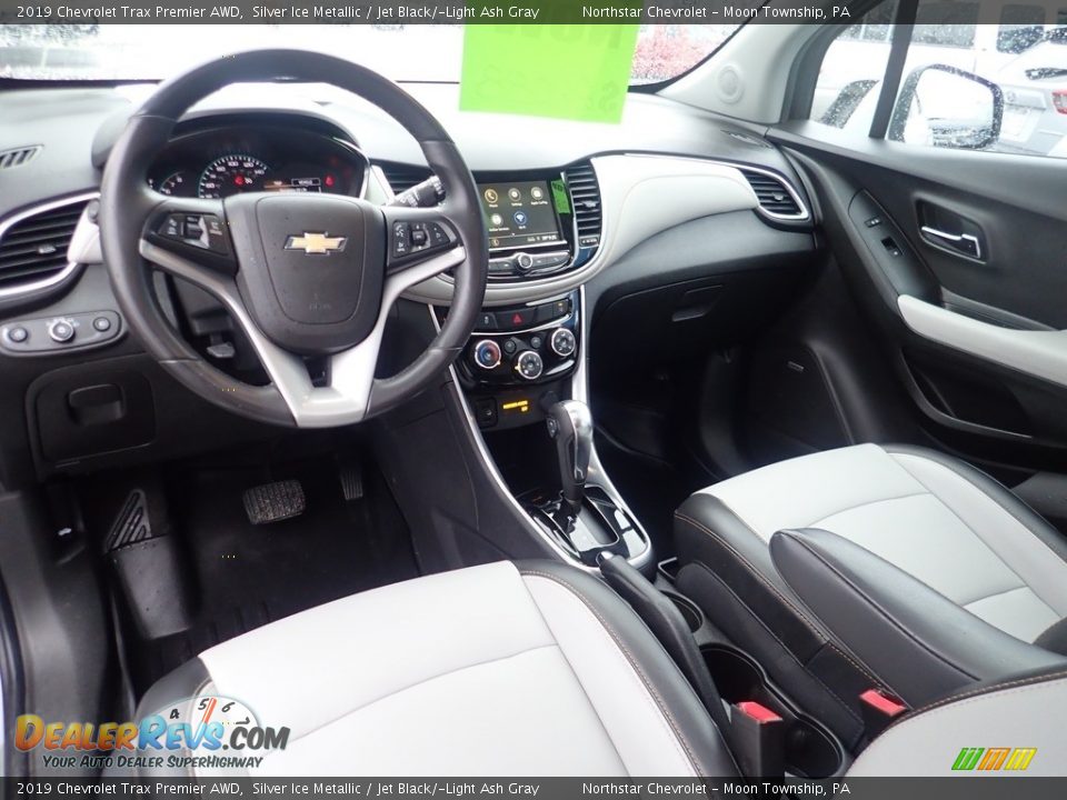 2019 Chevrolet Trax Premier AWD Silver Ice Metallic / Jet Black/­Light Ash Gray Photo #22