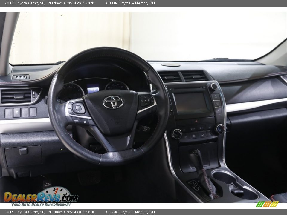 2015 Toyota Camry SE Predawn Gray Mica / Black Photo #6