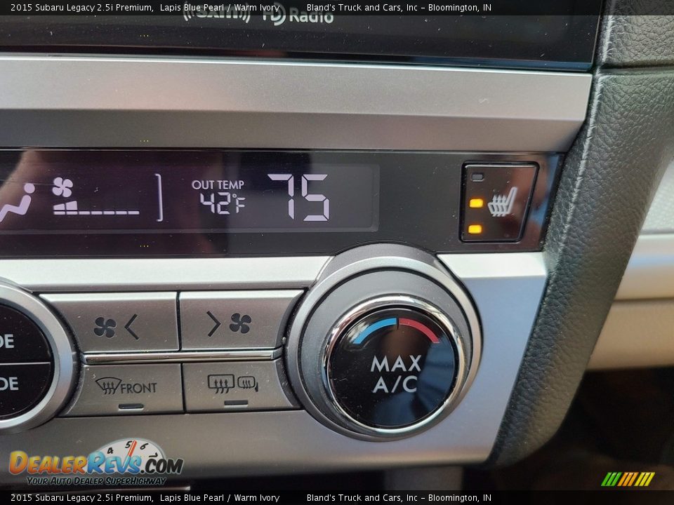 Controls of 2015 Subaru Legacy 2.5i Premium Photo #25